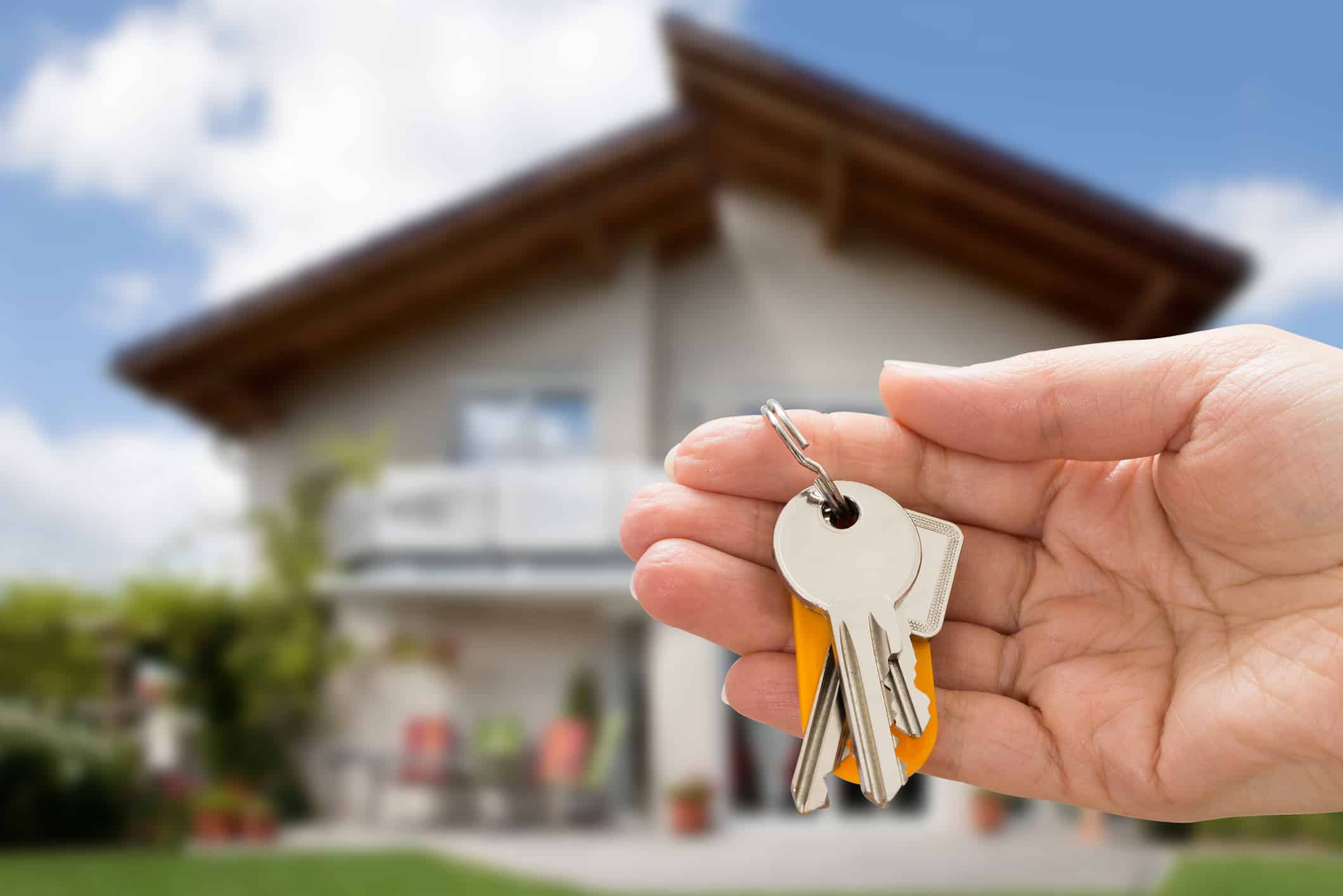 3 Big Questions to Ask Yourself Before Buying a Home