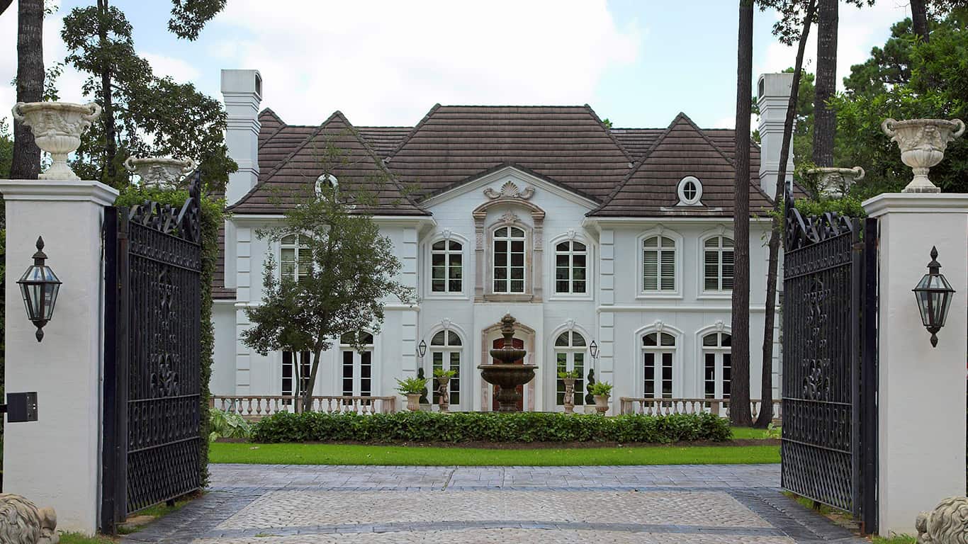 New million dollar homes in affluent neighborhood, sales are steady