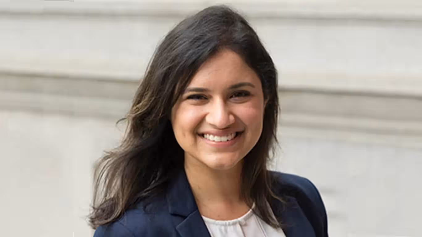 Shweta Lawande, CFP® Analyst Francis Financia