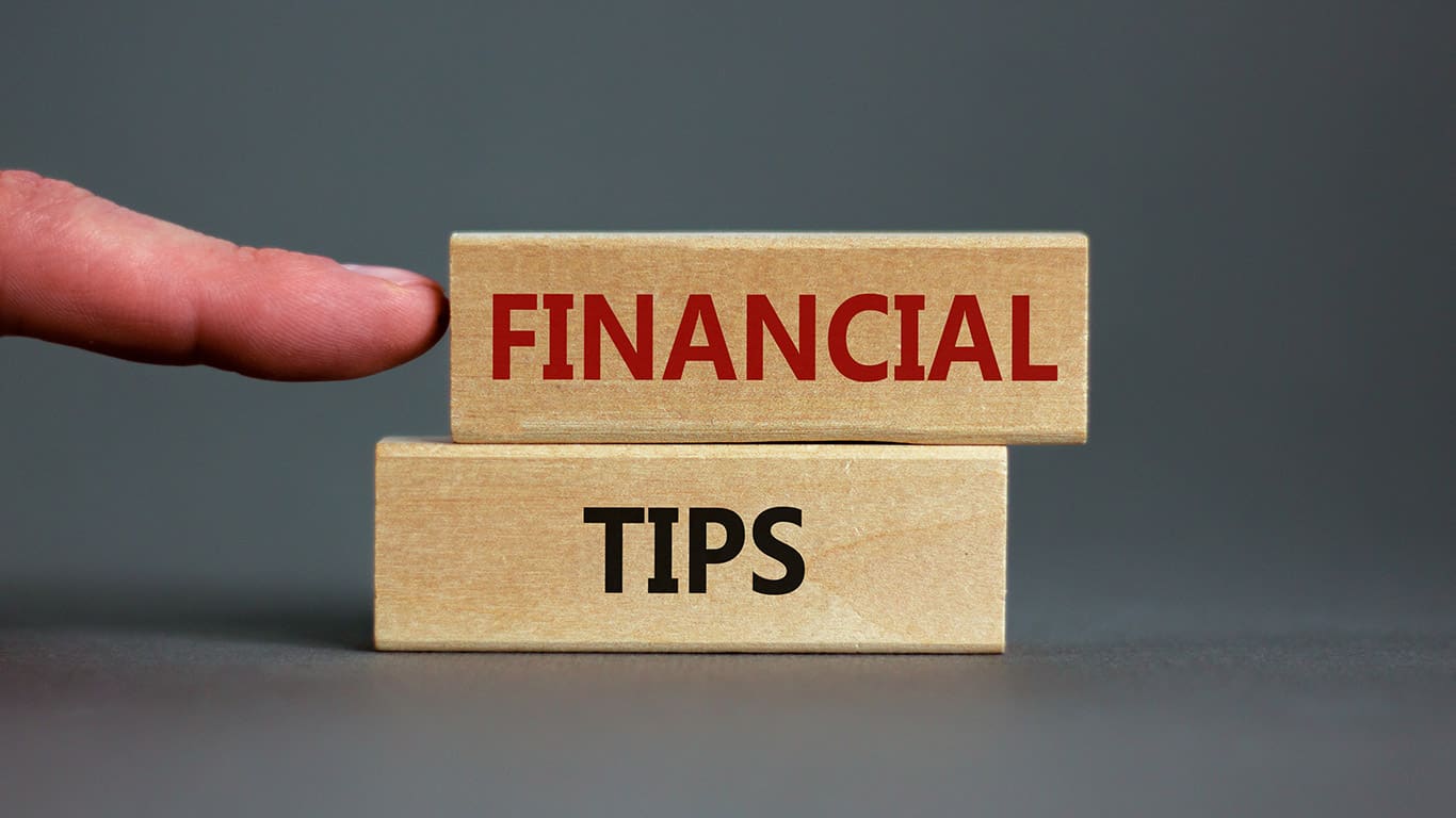 7 Must-Know Financial Tips Before You Start a Side Hustle